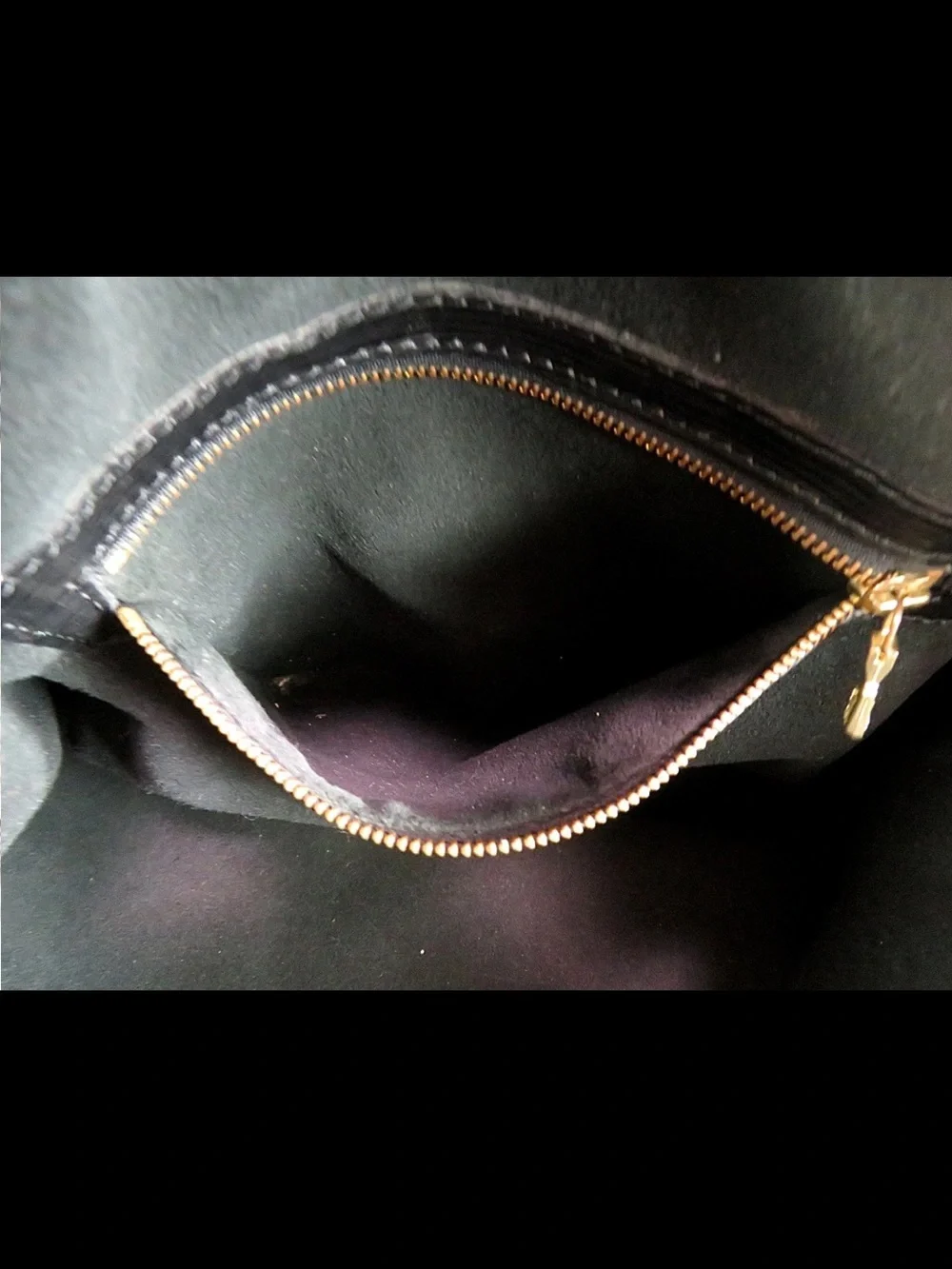 Louis Vuitton classic louis